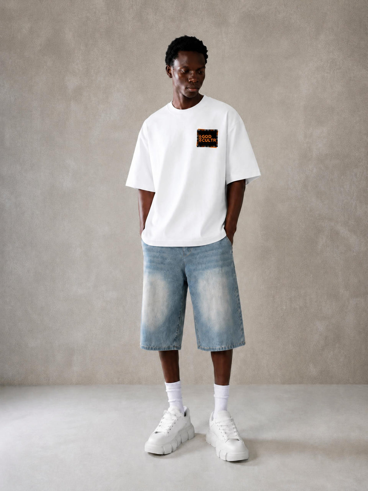 Love People Oversize Shirt